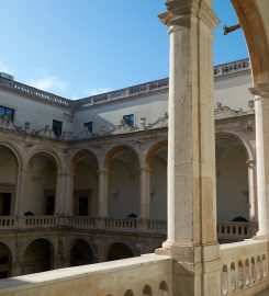 Biblioteca Regionale Universitaria Giambattista Caruso di Catania