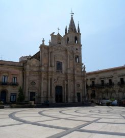 Piazza del Duomo di Acireale – Catania